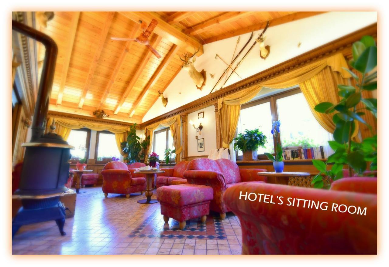 Hotel Beau Sejour Етрабълс Екстериор снимка