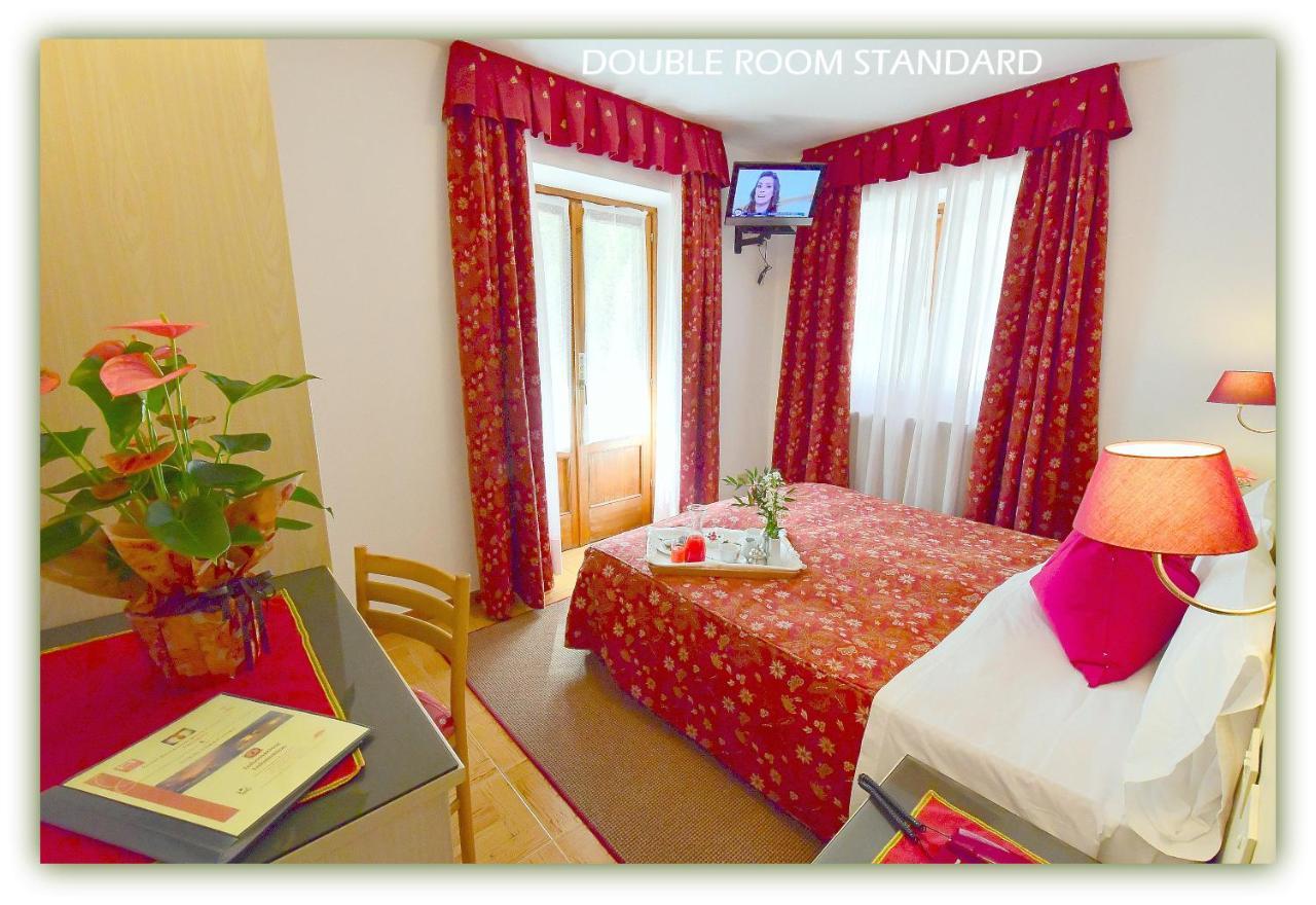 Hotel Beau Sejour Етрабълс Екстериор снимка